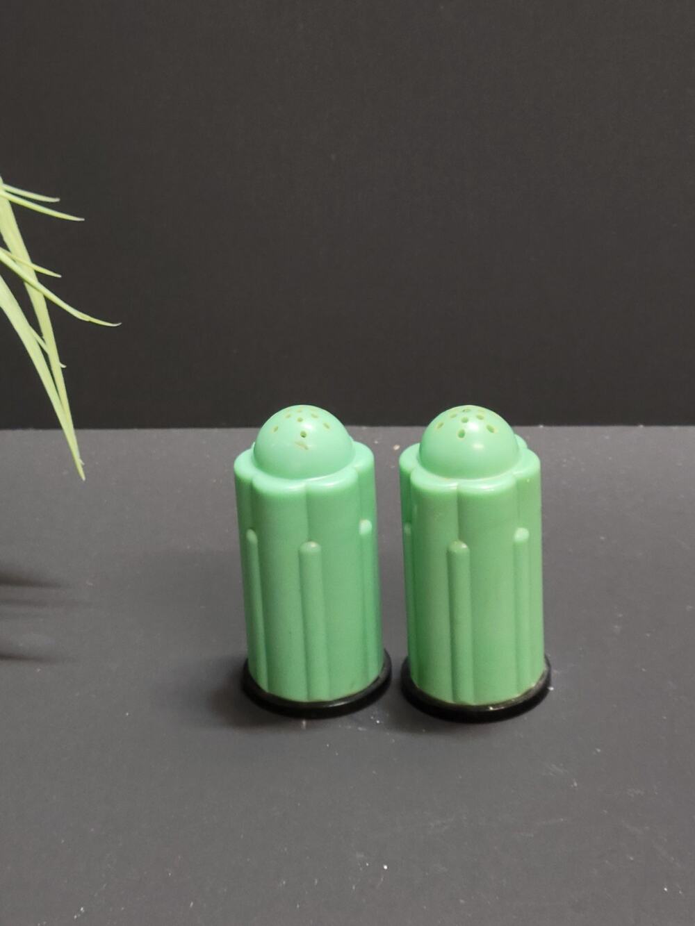 Vintage Art Deco Plastic Salt and Pepper Shakers, Bonny Ware